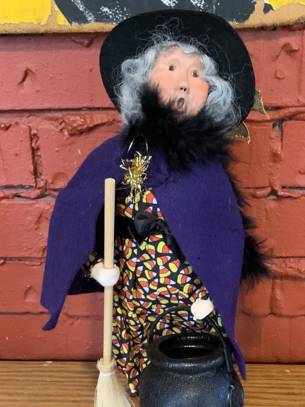 Vintage Byers' Choice Halloween Witch Caroler